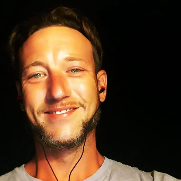 Meet your Posher, Daniel - Picture 1 of 1